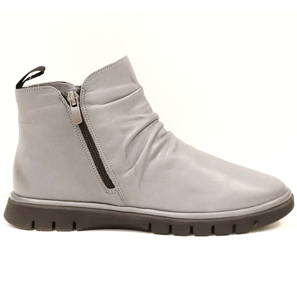 BRAND NEW MAGO 2 Zip Pleated Bootie Boots Size 39